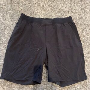 Luluemon license to train short 7”